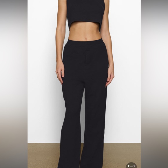 BRAND NEW SKIMS BOYFRIEND LOOSE PANTS(onyx) - Picture 2 of 7